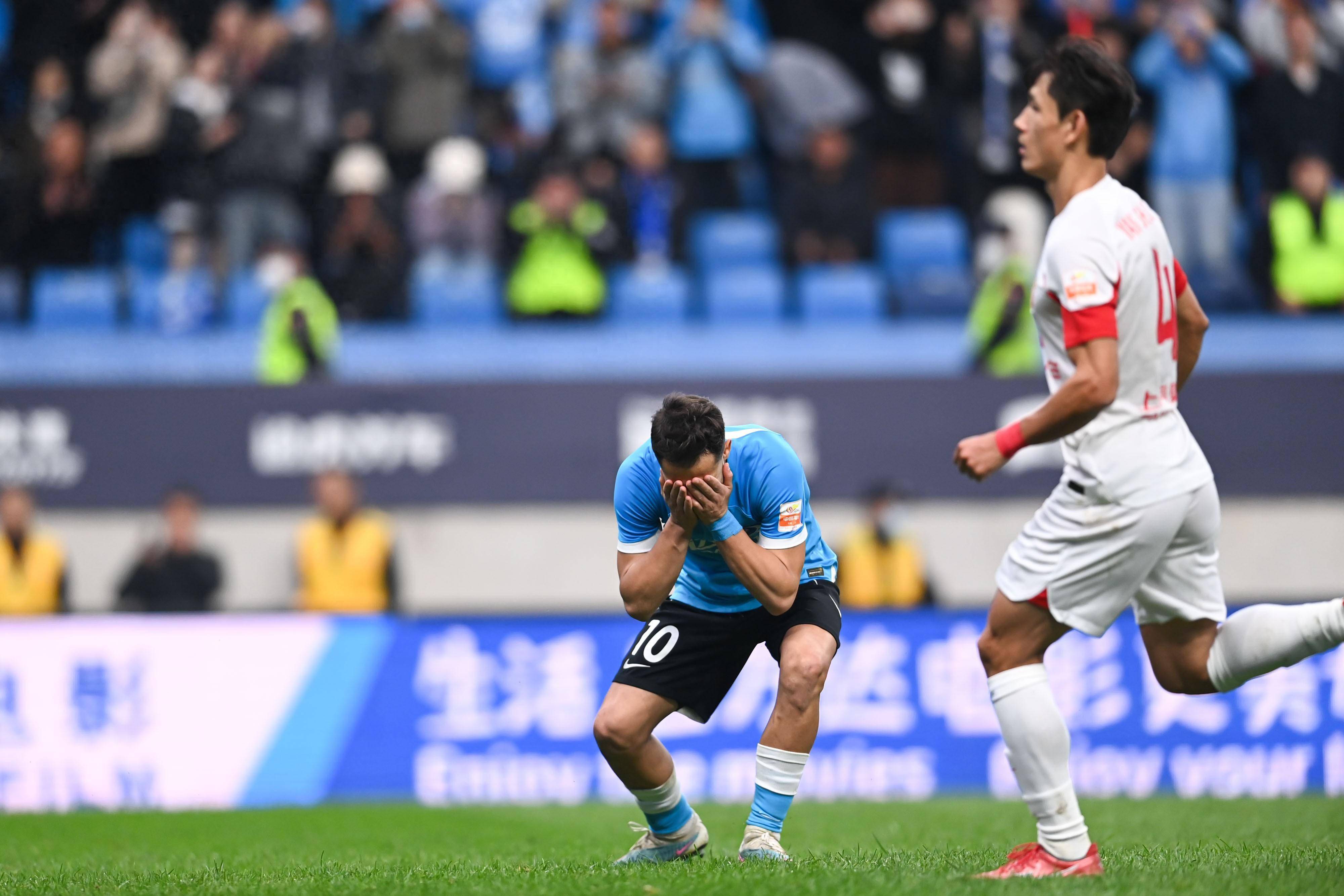 赛地聚焦：亚冠冲刺阶段热度飙升，洛杉矶湖人刷新队史纪录，悬念犹存，赛季目标并未改变的简单介绍